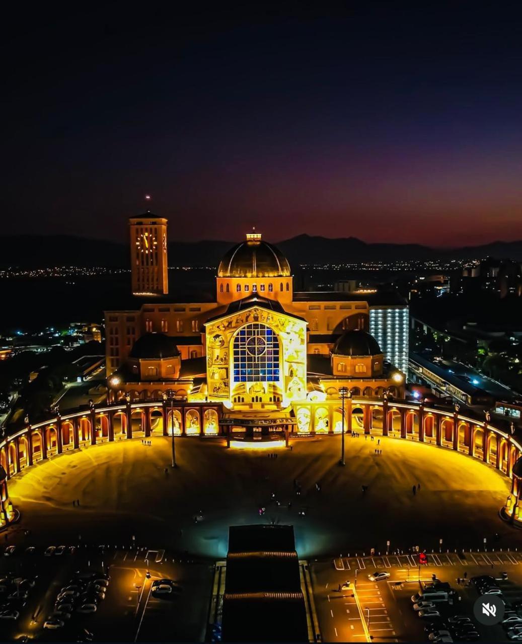 Отель Ibis Guaratingueta Aparecida - Circuito Da Fe Экстерьер фото